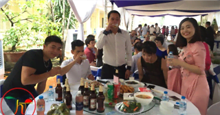Ảnh Tiệc liên hoan 18 mâm ở Giải Phóng Hà Nội