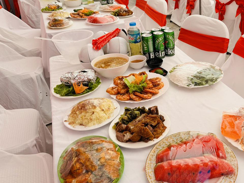 Nấu cỗ giỗ tại nhà phường Phú Đô – Tiệc cỗ ngon, nhanh chóng, phục vụ chu đáo