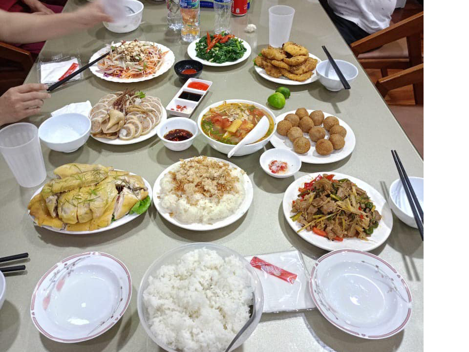 Dịch vụ nấu cỗ tại nhà phường Phúc La – Đảm bảo chất lượng món ăn, phục vụ chu đáo