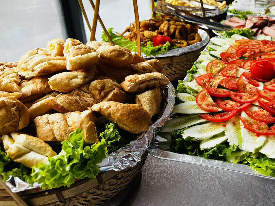 Nấu cỗ giỗ tại nhà phường Mỹ Đình 2 – Tiệc cỗ chất lượng, giá cả hợp lý