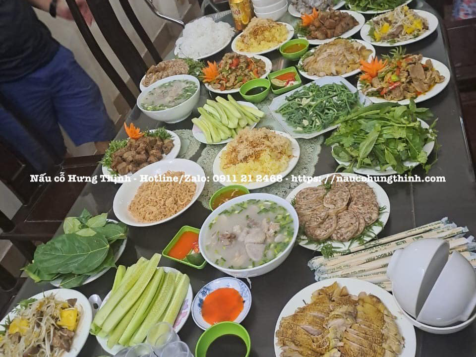 Nấu cỗ giỗ tại nhà phường Minh Khai – Dịch vụ nấu cỗ chuẩn vị tại phường Minh Khai Hà Nội