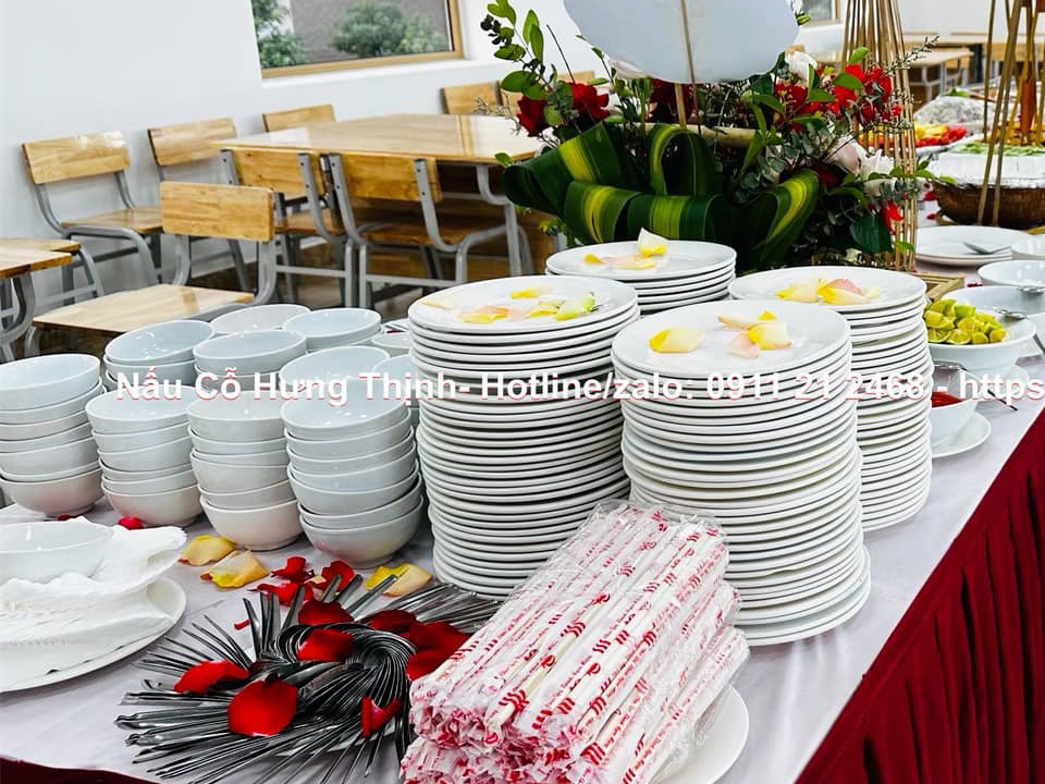 Nấu cỗ giỗ tại nhà phường Phố Huế – Dịch vụ nấu cỗ tại nhà giá tốt, giao hàng nhanh