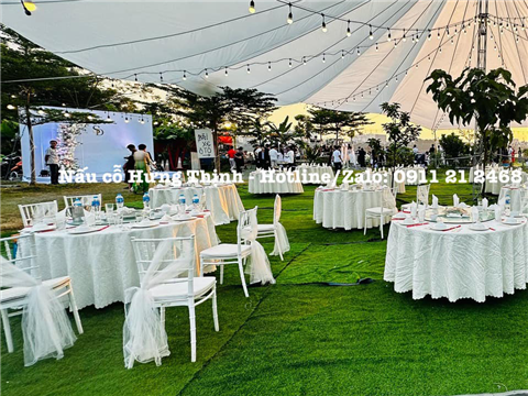 Ảnh Nấu cỗ giỗ tại nhà phường Hàng Đào – Tiệc tại gia chuyên nghiệp, từ món ăn đến bàn tiệc