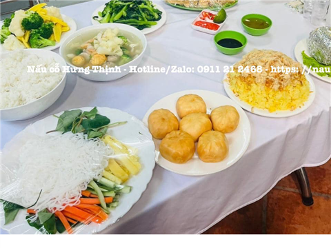 Nấu cỗ giỗ tại nhà phường Vạn Phúc – Tiệc cỗ đậm đà, thực đơn đa dạng