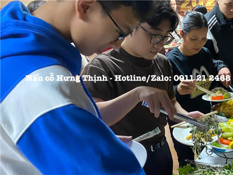 Ảnh Nấu cỗ giỗ tại nhà xã Yên Thường – Đặt là có, phục vụ tận bếp