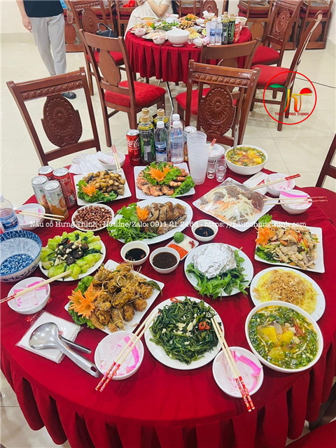 Tiệc tân gia ở chung cư