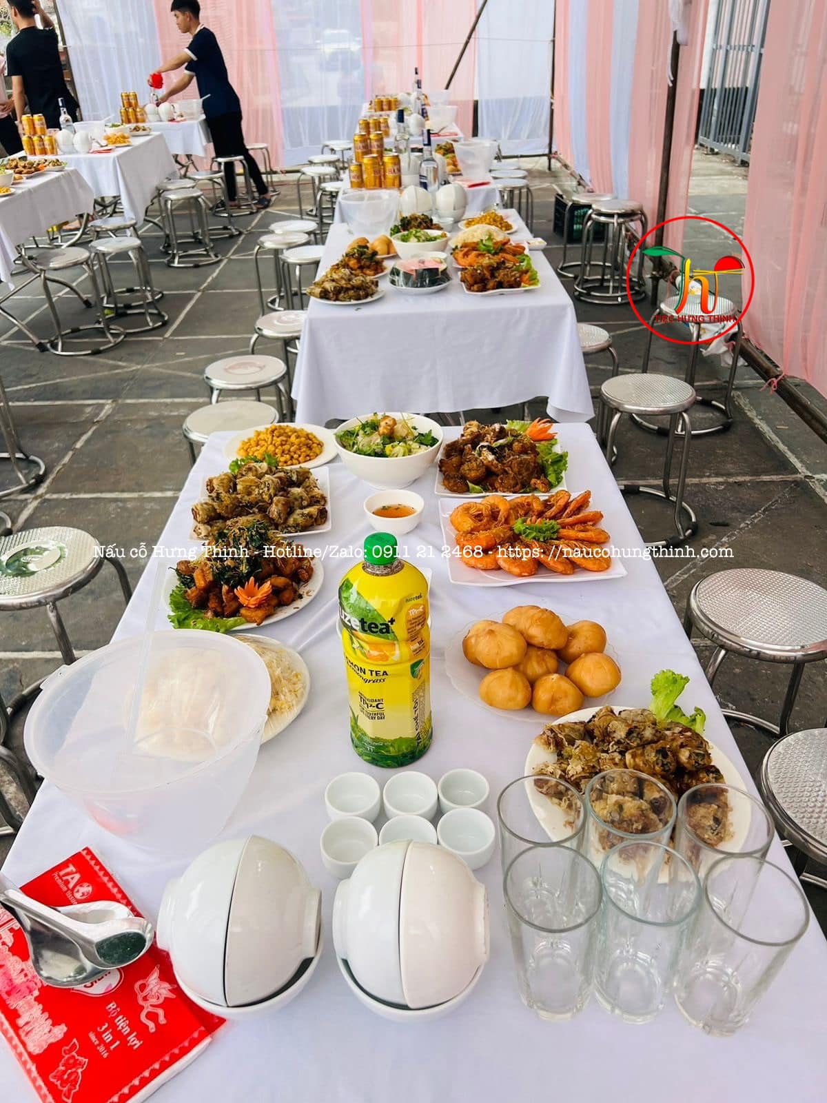 đặt cỗ giỗ
