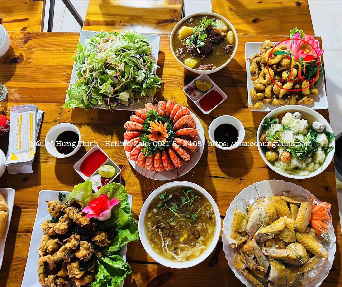 đặt cỗ cúng