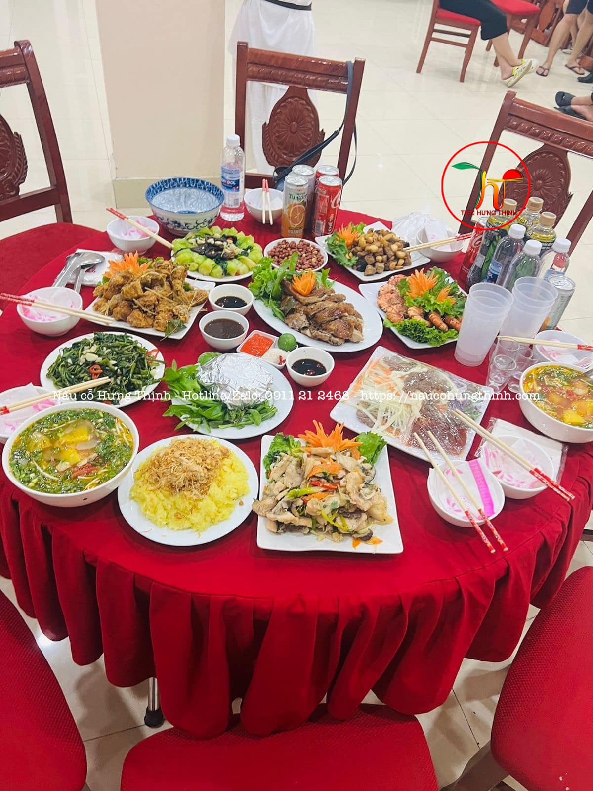 Các món ăn liên hoan tại văn phòng