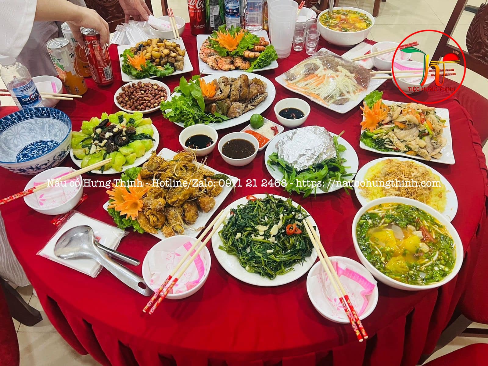 Món ăn liên hoan cuối năm cho học sinh