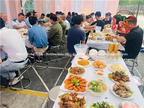 Ảnh nấu cỗ cưới hỏi tại nhà thái bình