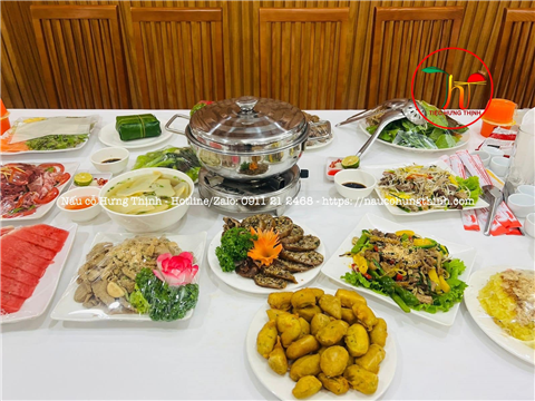 Ảnh đặt cỗ ngày tết