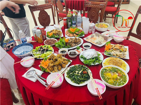 Ảnh Mâm cơm liên hoan