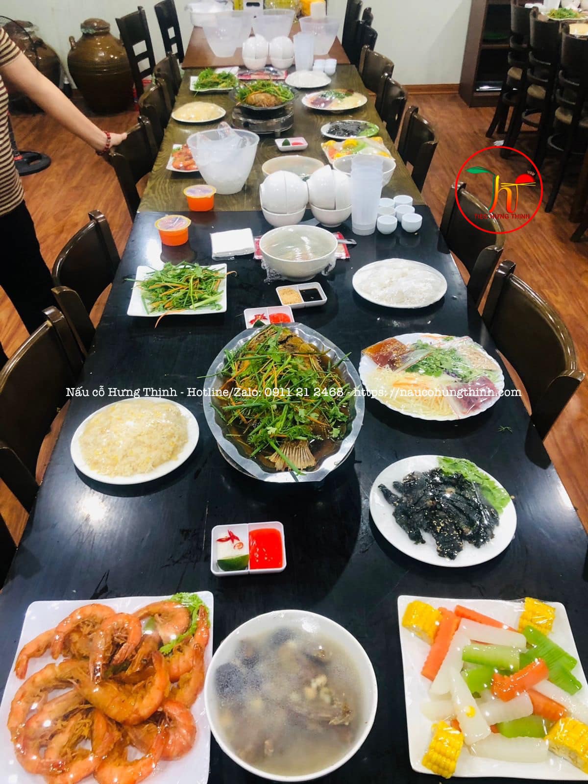 nấu cỗ cưới hỏi tại nhà hoàng mai