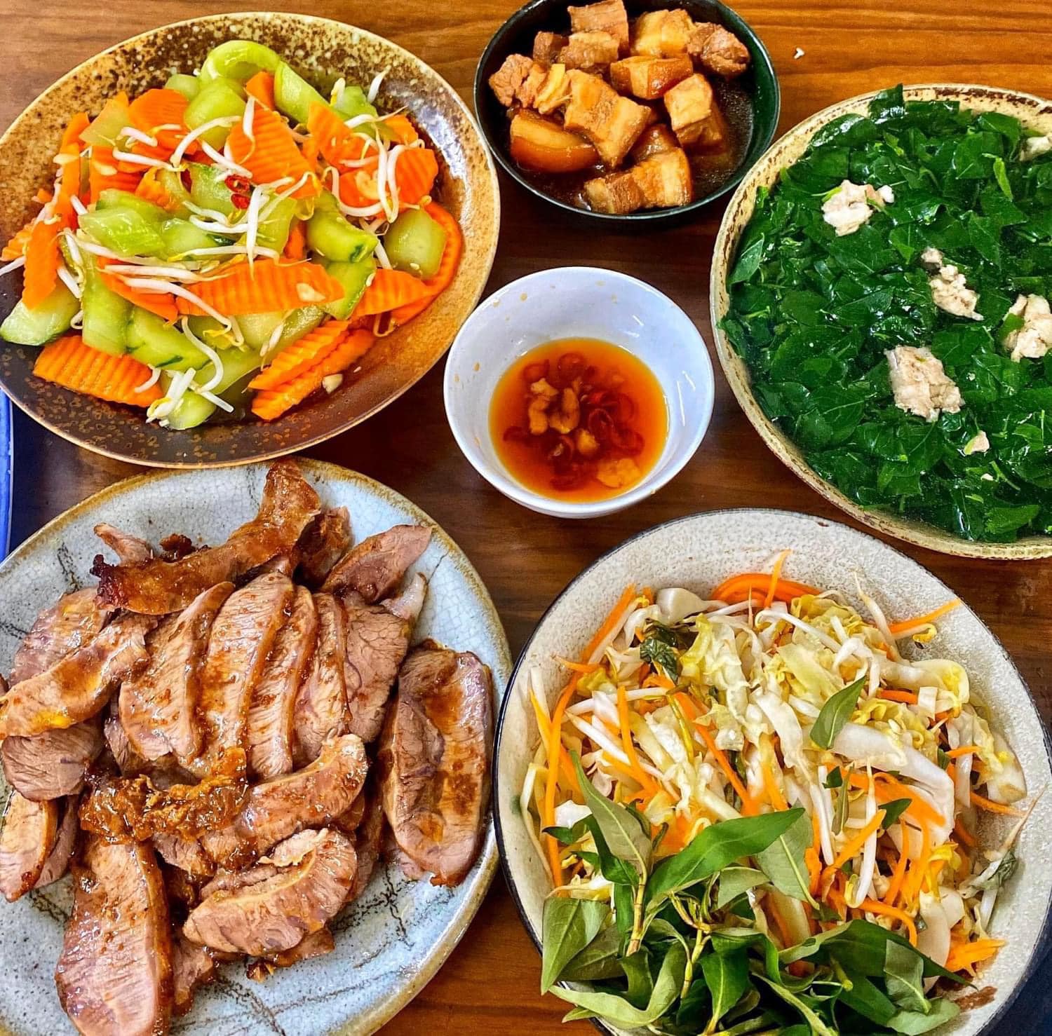 nấu cỗ cưới hỏi tại nhà đảm bảo vệ sinh