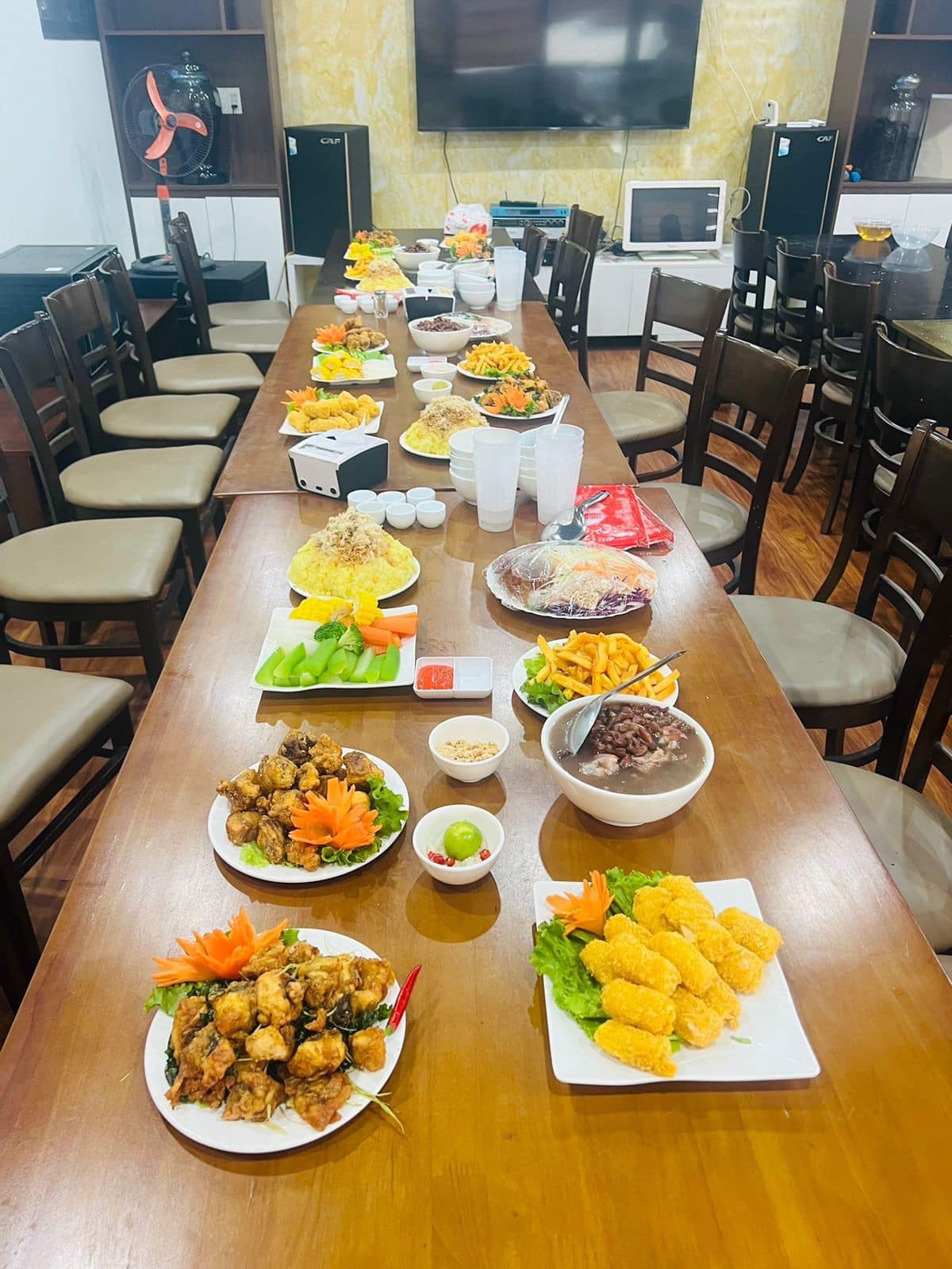 nấu cỗ sinh nhật kỷ niệm ngày cưới