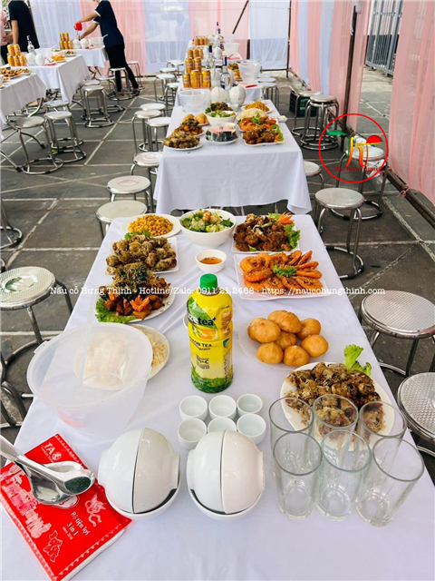 Ảnh nấu cỗ sinh nhật kỷ niệm 10 năm
