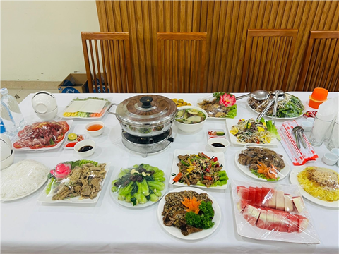 Ảnh thuê nấu cỗ cưới hỏi tại nhà uy tín