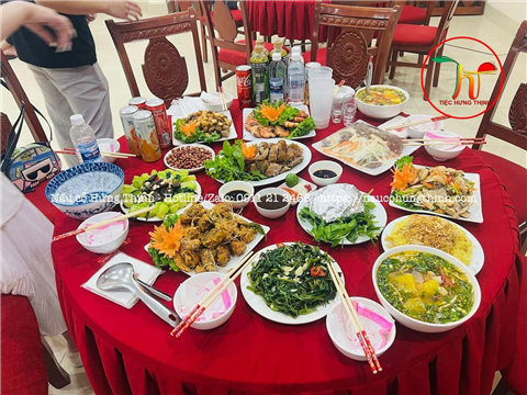 Ảnh nấu cỗ sinh nhật cho bố mẹ